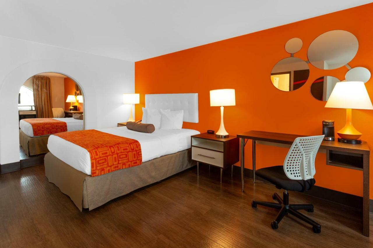 Howard Johnson By Wyndham Waukegan Great Lakes Luaran gambar
